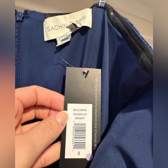 NWT Sachin & Babi Belle Gown and Hug Wrap in Midnight - Picture 9 of 17